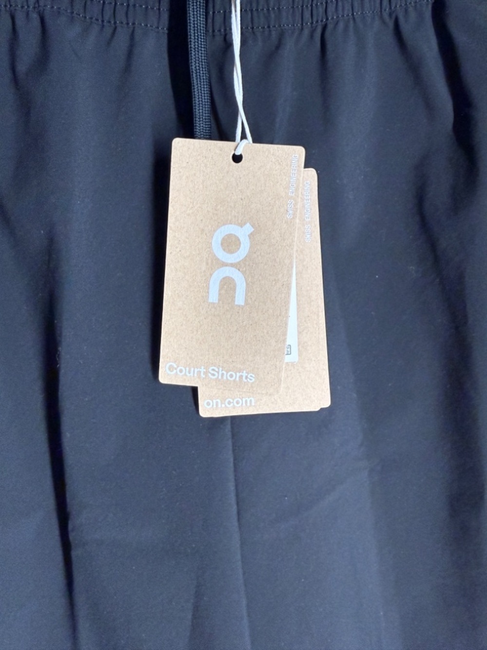 On Cloud Men's 5” Court Tennis Shorts - Picture 4 of 5